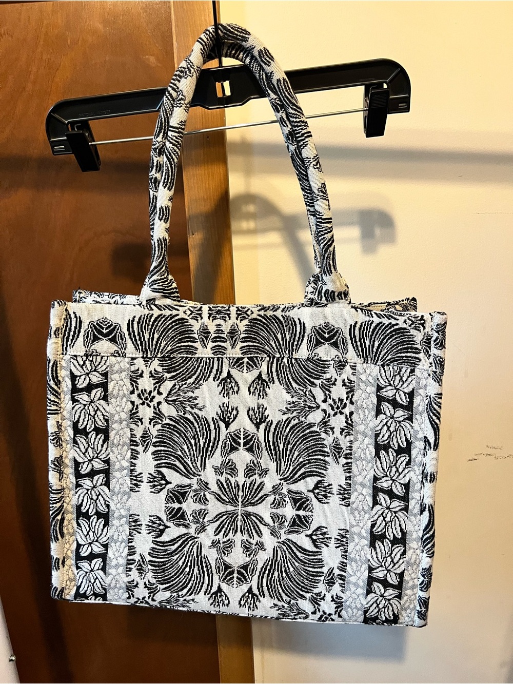 a new day Black & White Woven Floral-Pattern Tote